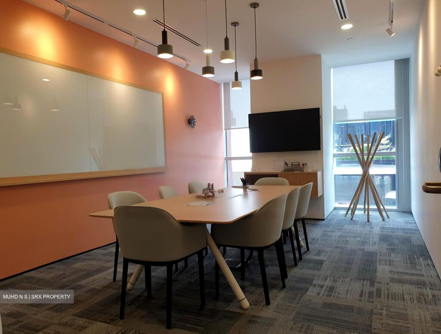 Gordon Industrial Building (D14), Office #451009311